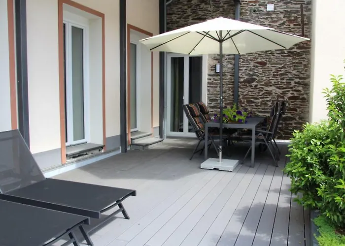 Moselromance Mit Grosser Sonnenterrasse By Interhome טראבן-טרארבאך