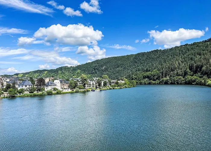 Moselromance Mit Grosser Sonnenterrasse By Interhome טראבן-טרארבאך